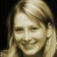 Dr Jennifer
